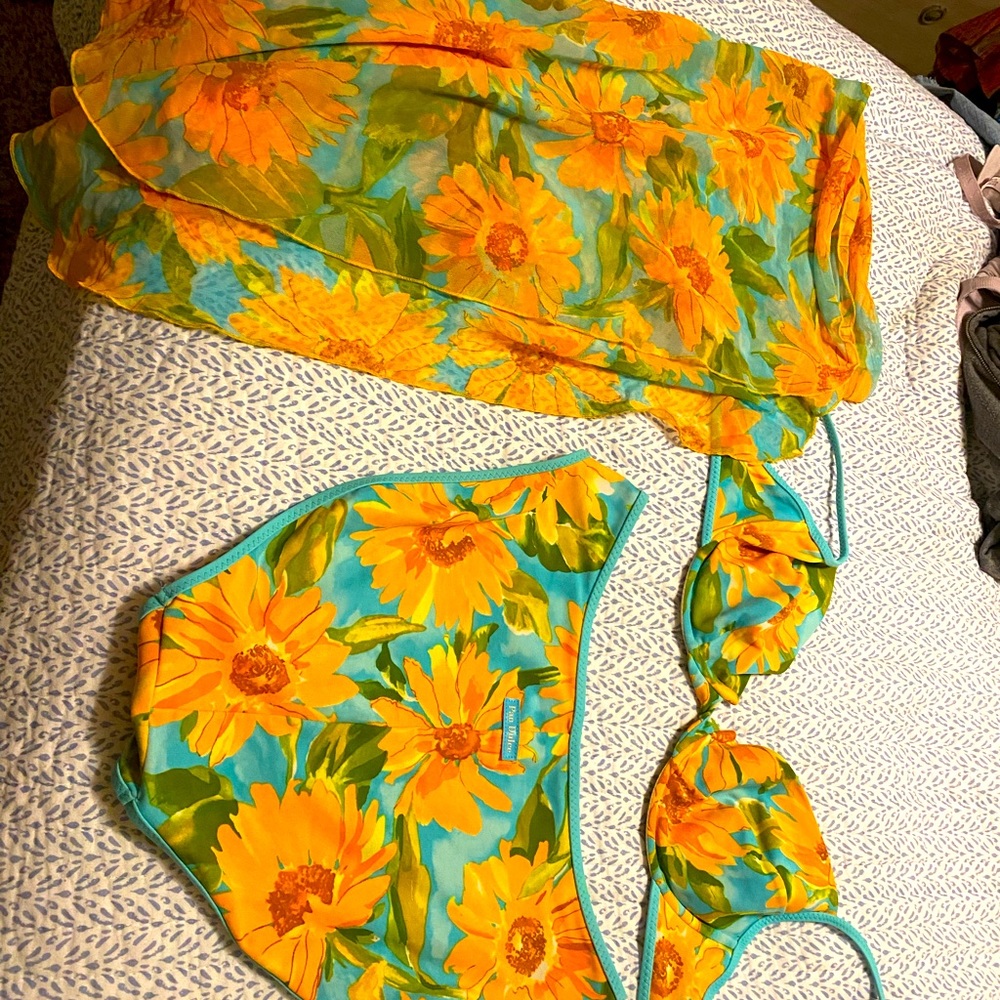 Swim suit